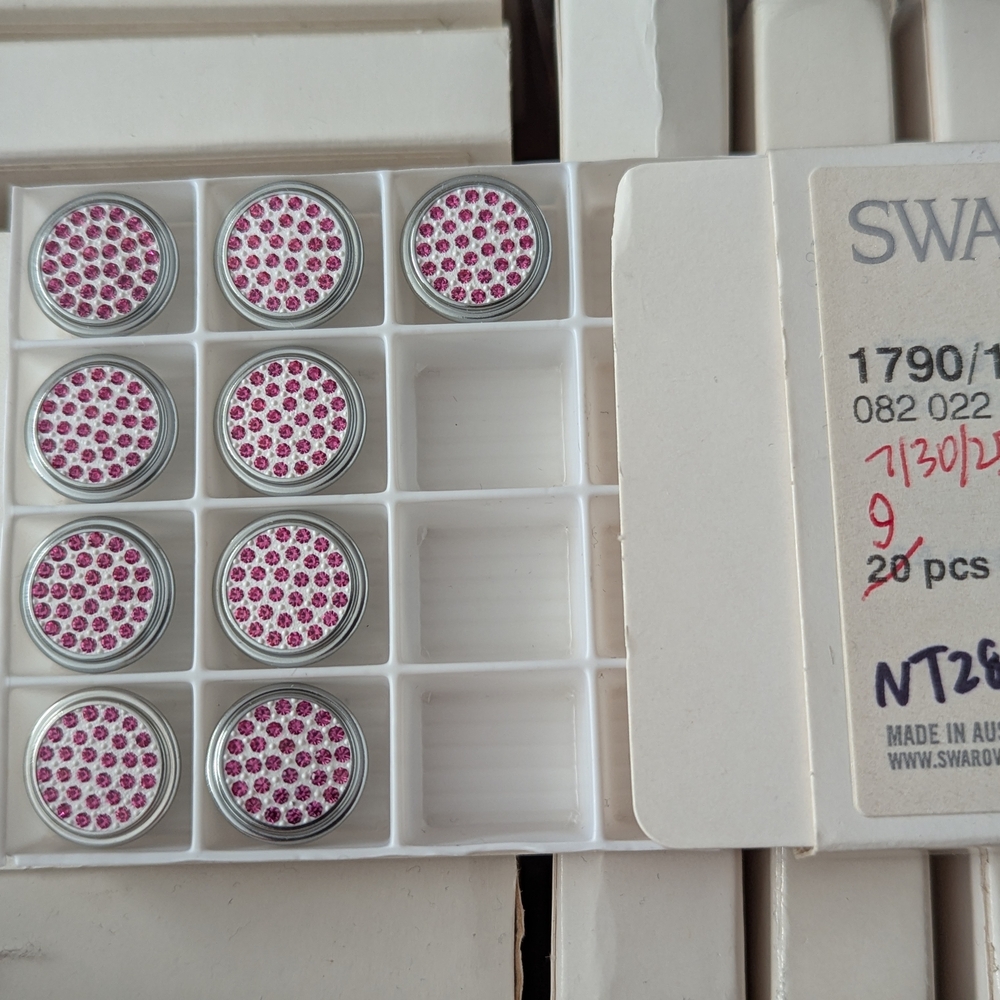 Swarovski Gold and Silver Rivets - Picture 2 of 5